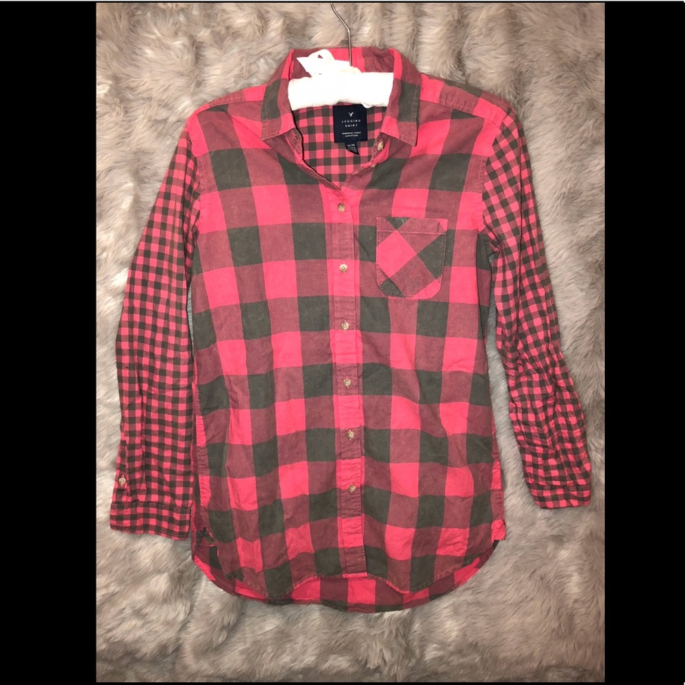 American Eagle plaid shirt